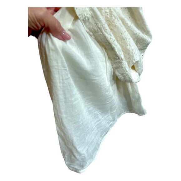 Women's Old Navy Ivory Cream Boho Eyelet Smocked Dress Pockets Neutral Size S - Picture 4 of 10